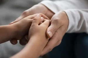 تقاضای ملاقات فرزند