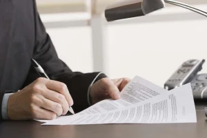 قرارداد خدمات پاکسازی سقف شیروانی