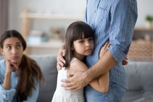 تعیین حضانت برای پدر به لحاظ ابتلاء مادر به بیماری روانی