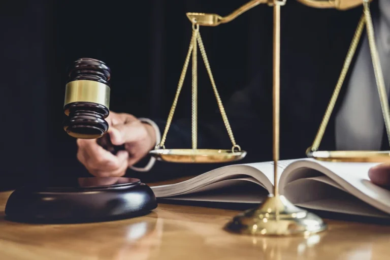درخواست تجدید نظر نسبت به آراء دادگاه کیفری یک