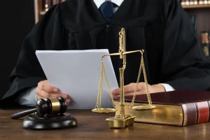درخواست تجدید نظر نسبت به آراء کیفری