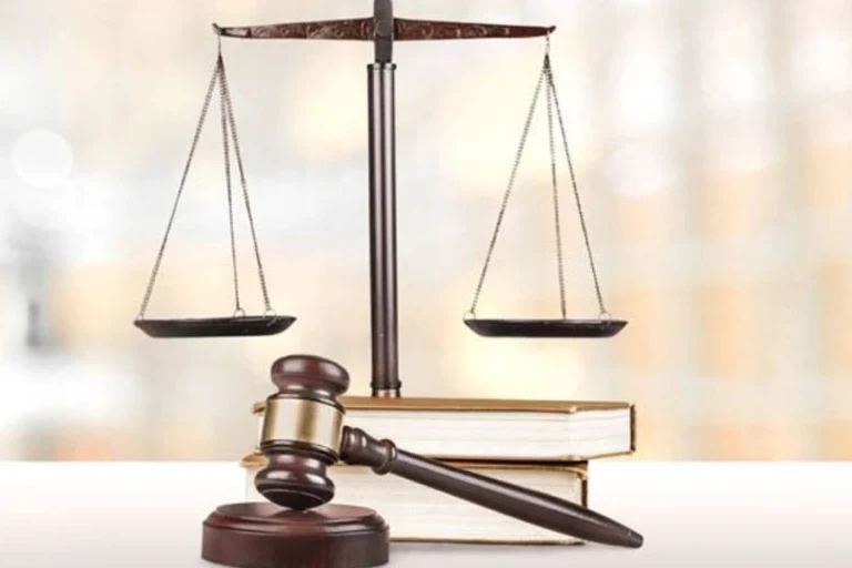 درخواست ممنوع الخروج کردن محکوم علیه