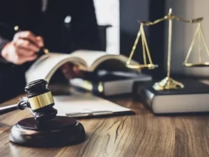 به معنای انتقال اختیارات یک مرجع قضائی به مرجع قضائی دیگر جهت انجام یک سری اقدامات قانونی است که در حوزه صلاحیت مرجع درخواست‌کننده قرار ندارد.
