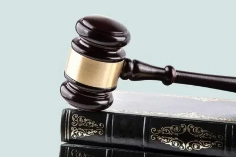 شکوائیه صدور تصدیقنامه خلاف واقع