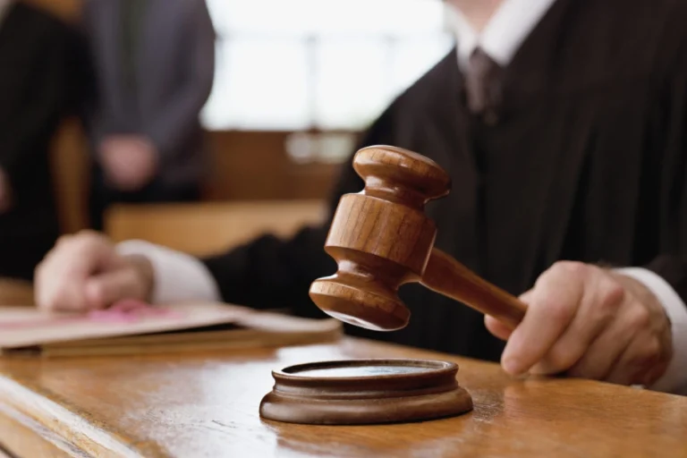 شکایت کیفری مزاحمت تلفنی