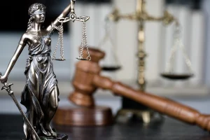 نمونه شکایت کیفری استفاده از اسکناس جعلی