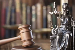 نمونه شکایت کیفری مساعدت فرار فرد توقیف شده