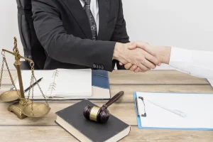 دادخواست الزام به پرداخت بهای روز زمین تحت تصرف