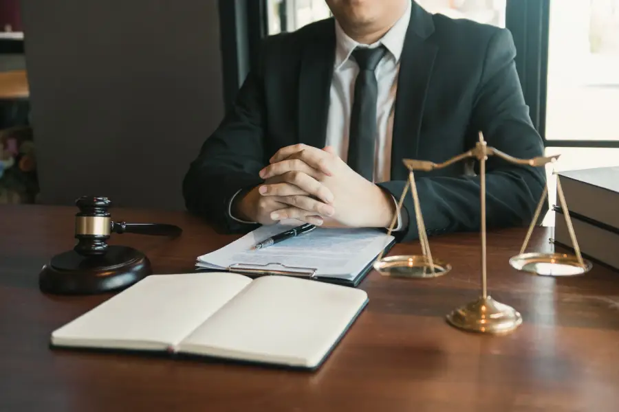 وکیل تمکین